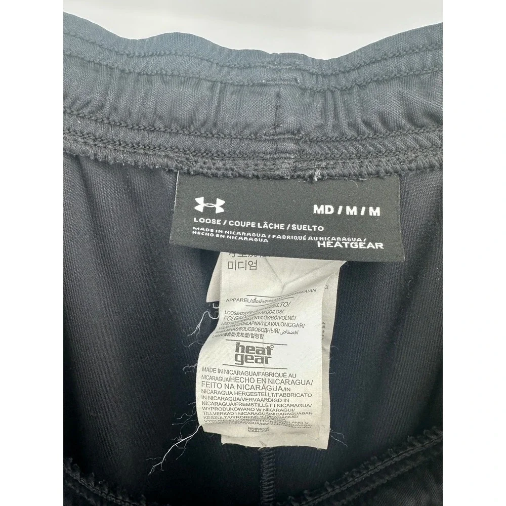 Under Armour HeatGear Mens Black Athletic Shorts Loose Fit Medium 9 Inch Inseam